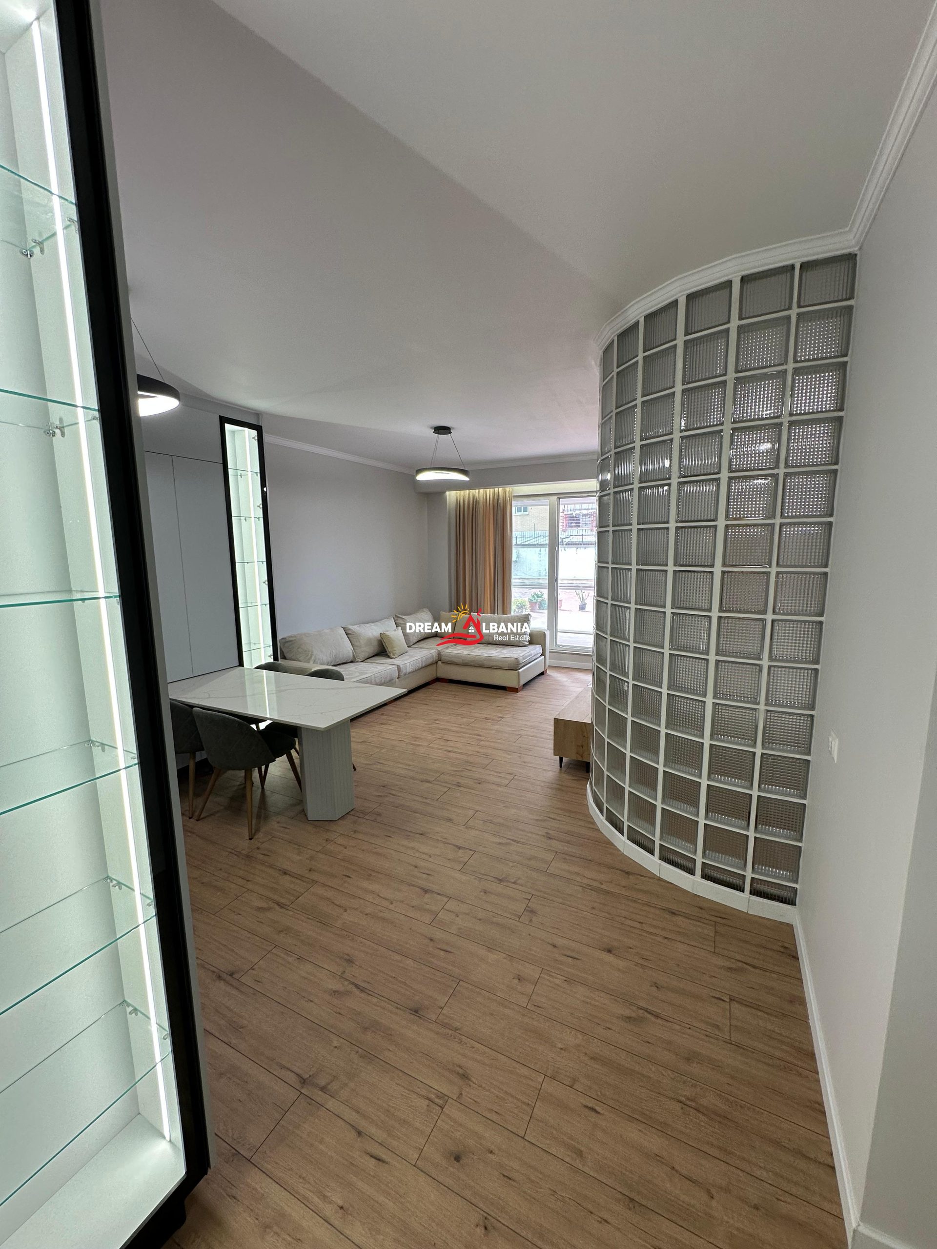 Super Apartament 2+1+2Wc+Parkimi me Qera tek Kompleksi Vizion+ ne Tirane (ID 42215226) 2