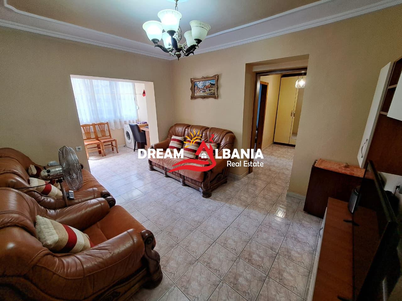 !! Opsion i Mire Ne Shitje!! Shitet Apartament 3+1 tek Mine Peza (ID 5130001) 3