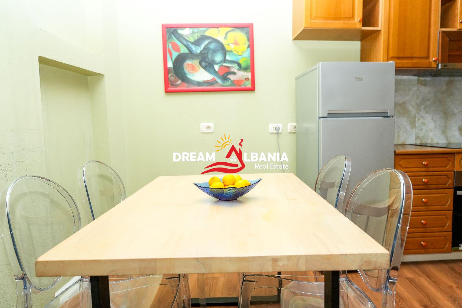 Apartament 1+1 me qera ne Bulevardin Zogu i I te Ministria e Drejtesise(ID 4219382) 3