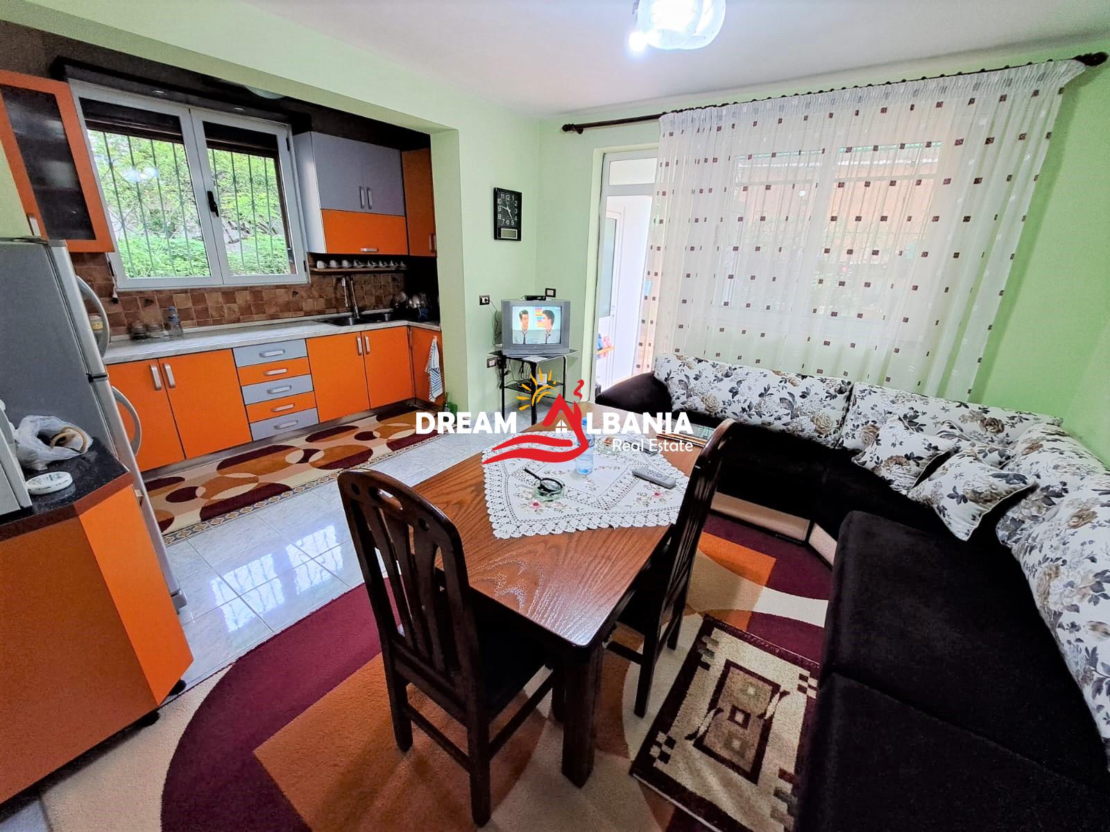 Apartament dublex 3+1 me verande dhe 1 dhome bodrum ne shitje ne rrugen Jordan Misja ne afersi te Gjykates se Krimeve te Renda ne Tirane (ID 4139139) 3