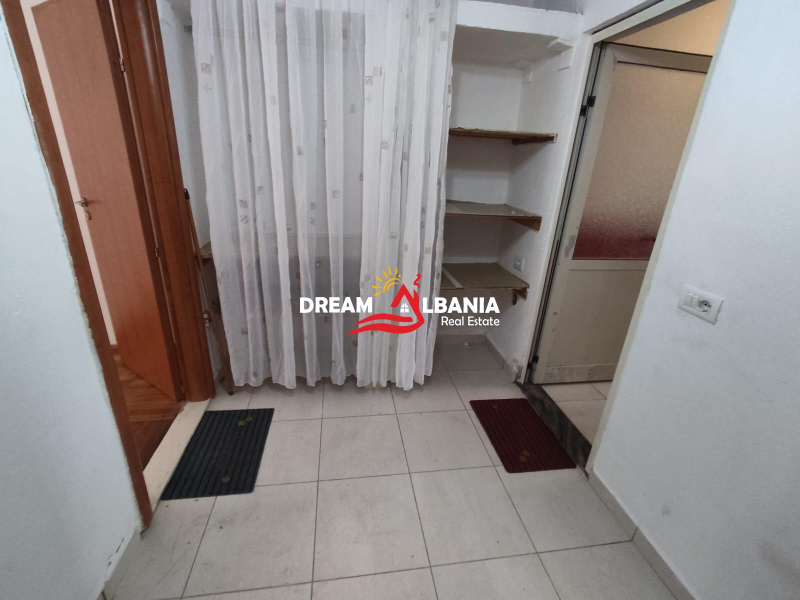 Jepet Apartament 1+1 me Qera në zonën e Xhamllikut prane Ish Venue ! ( ID 4219486 ) 4