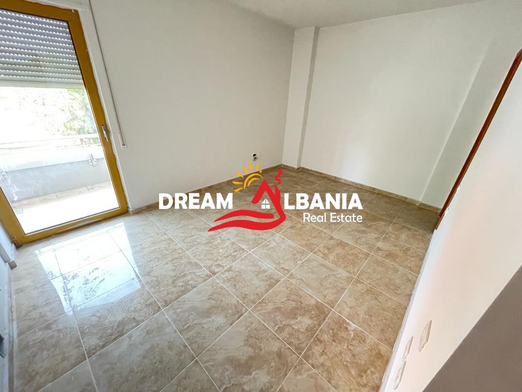Apartament 2+1 ne shitje ne Bllok prane Sky Tower ne Tirane (ID 4121928) 2