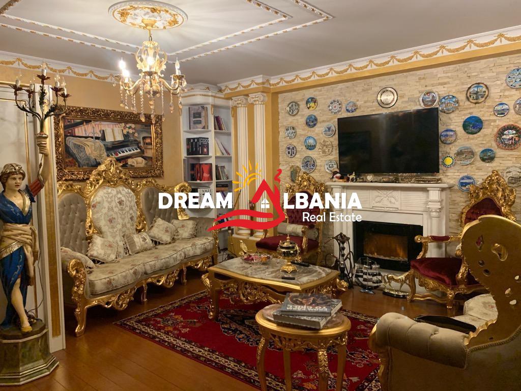 Shitet super apartament 2+1+2 garazhe dhe nje post parkimi ne Kinostudio prane Ministris se Kultures(Id 41211321)