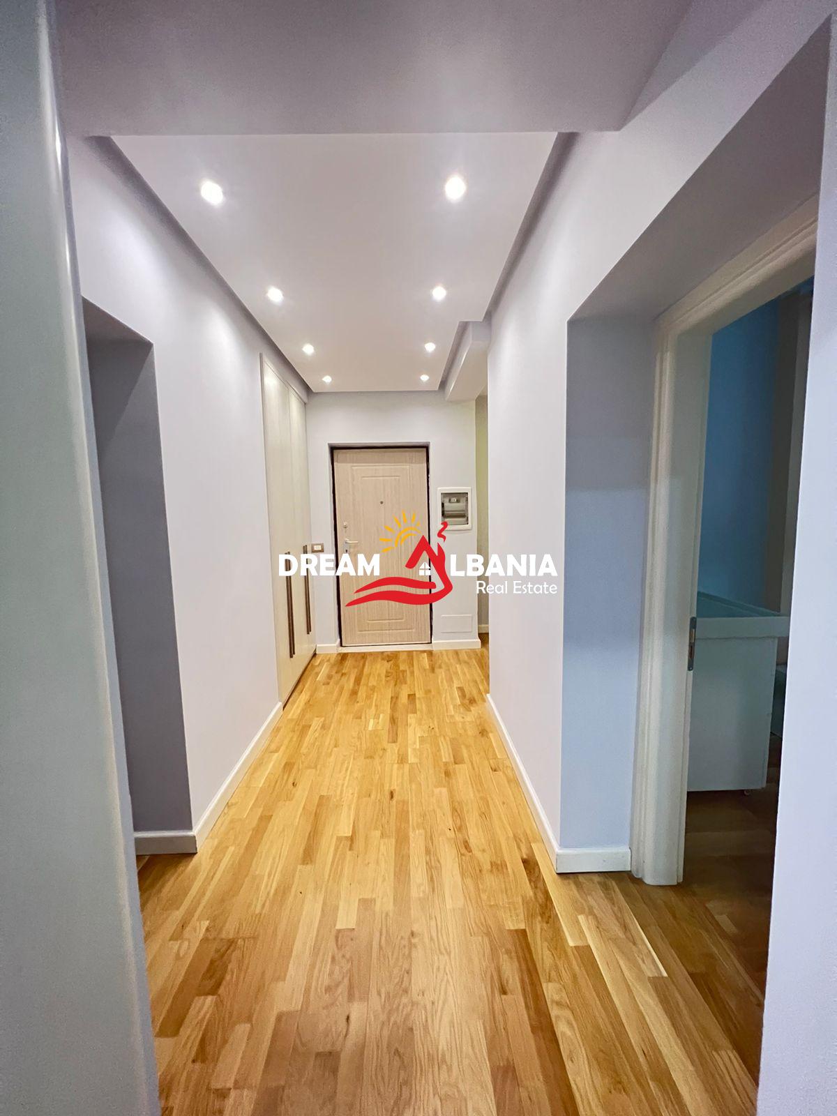 Apartament 2+1 me qera me kuzhine me vehte ne Qender Tiranes (ID 4229252)
