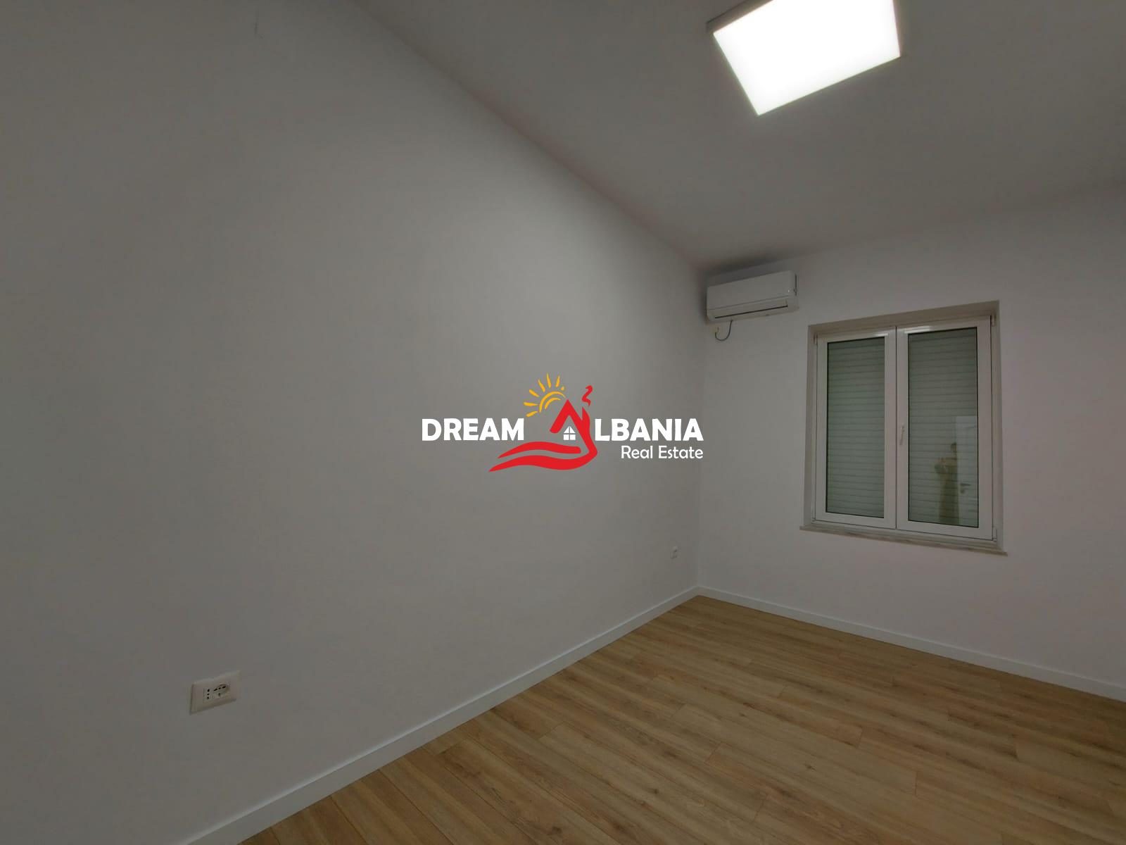 Jepet me qera ambient zyre 3+1 tek Shallvaret, prane Gjykates se Larte (ID 4261806) 3
