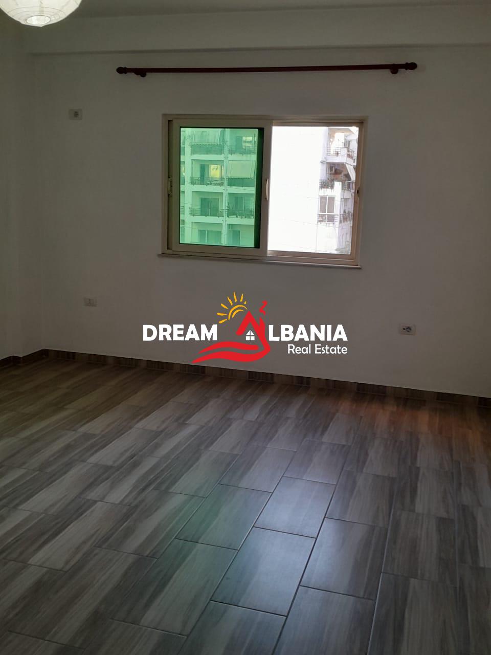 Apartament 1+1 me qera në Rrugën Shkelqim Fusha pranë Kodres Diellit (ID 42111560) F