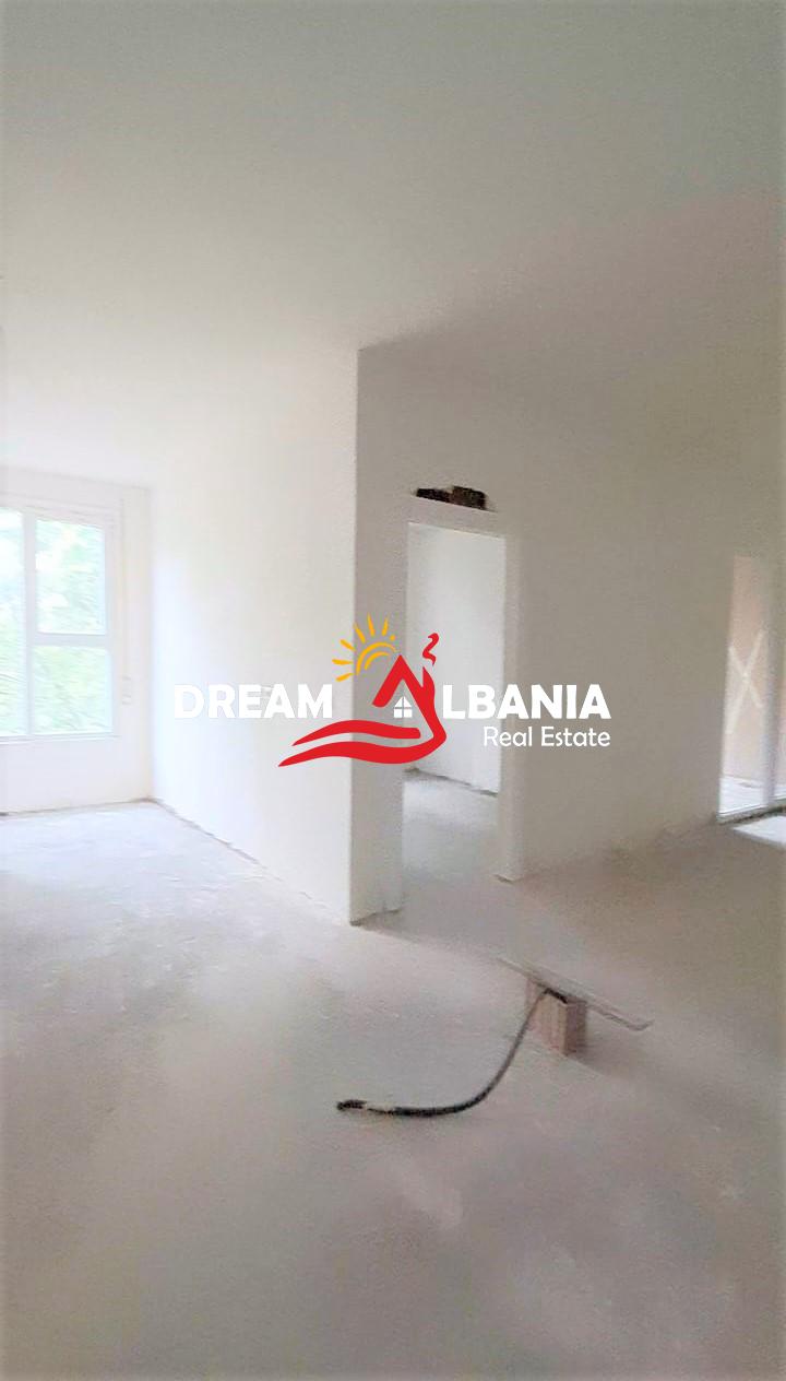 3 apartamente me qera per zyra ne rrugen e Dibres ne afersi te Shkolles se Bashkuar ne Tirane (ID 4211907) 4