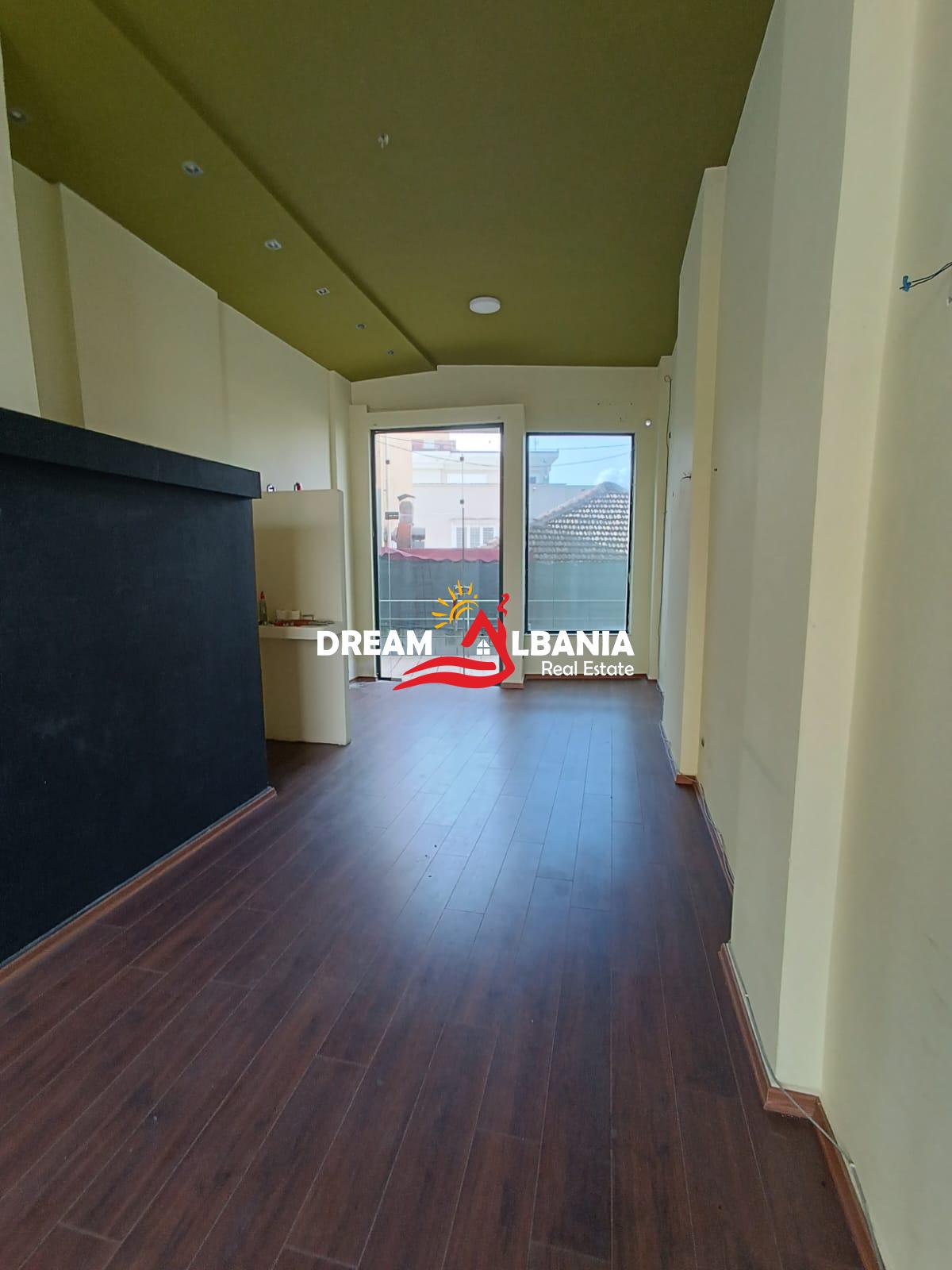 Ambjent biznesi ne shitje ne Rrugen e Elbasanit, Tirane (ID 4171619) 3