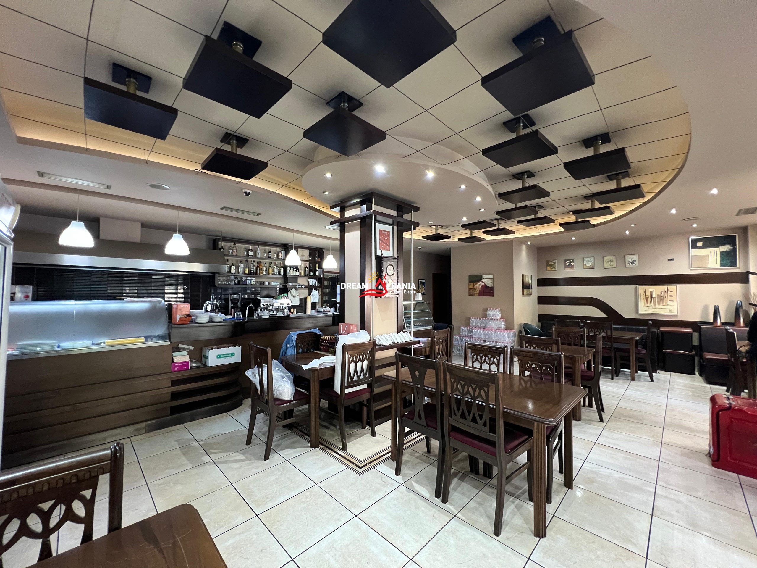 Bar-Restorant ne shitje ne Laprake, prane Kupoles, ne Tirane (ID 4171464) 2