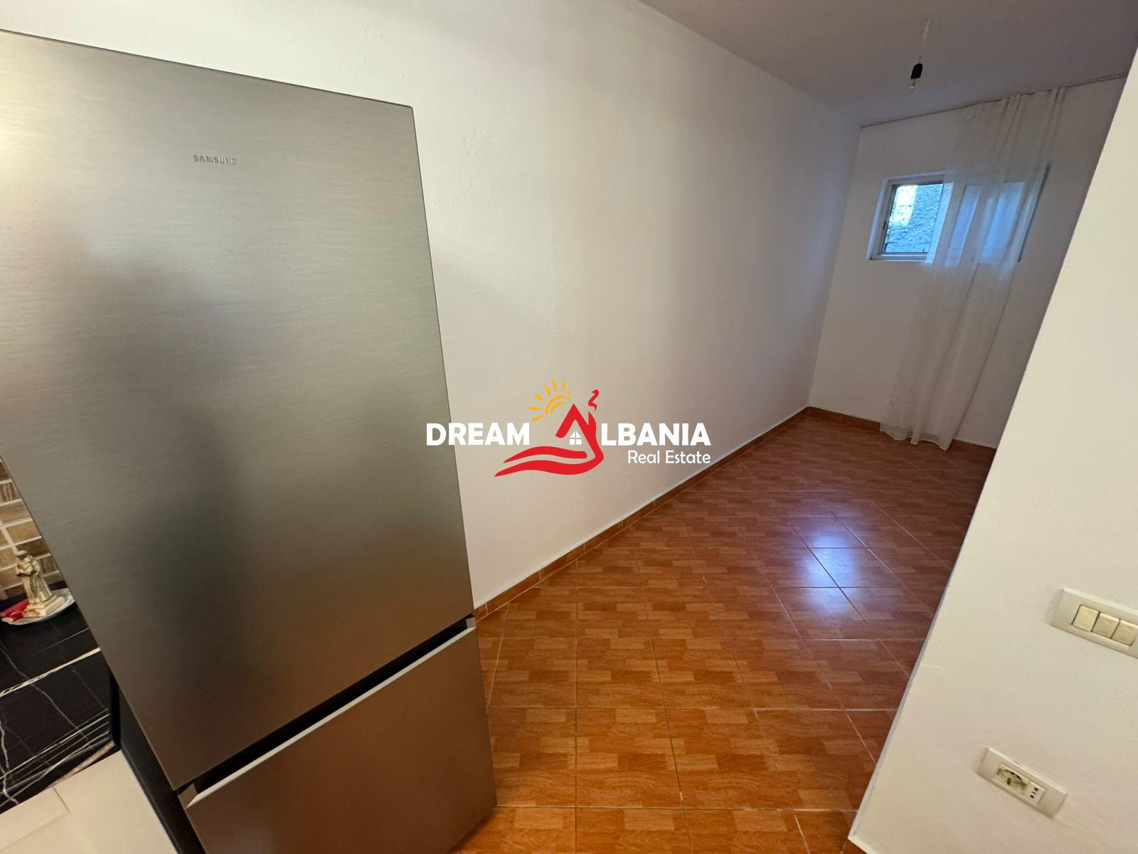 Jepet me qera apartament 2+1+2 Poste Parkimi, ne Porcelan, prane Europianit (ID 4229510) 3