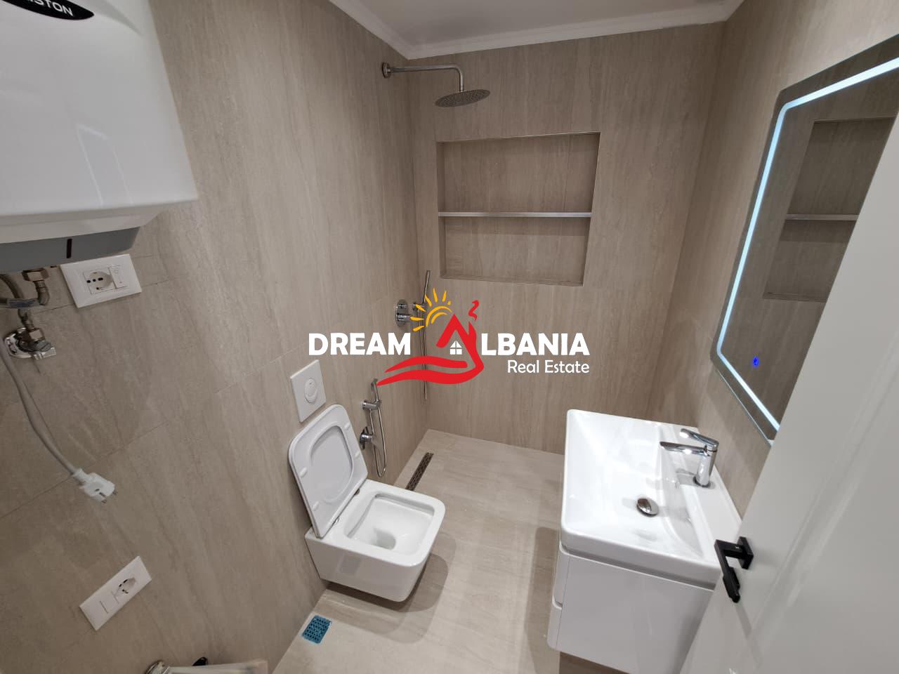 Garsoniere ne Shitje 21Dhjetori, Prane Hotel Mondialit (ID 5100001) 3