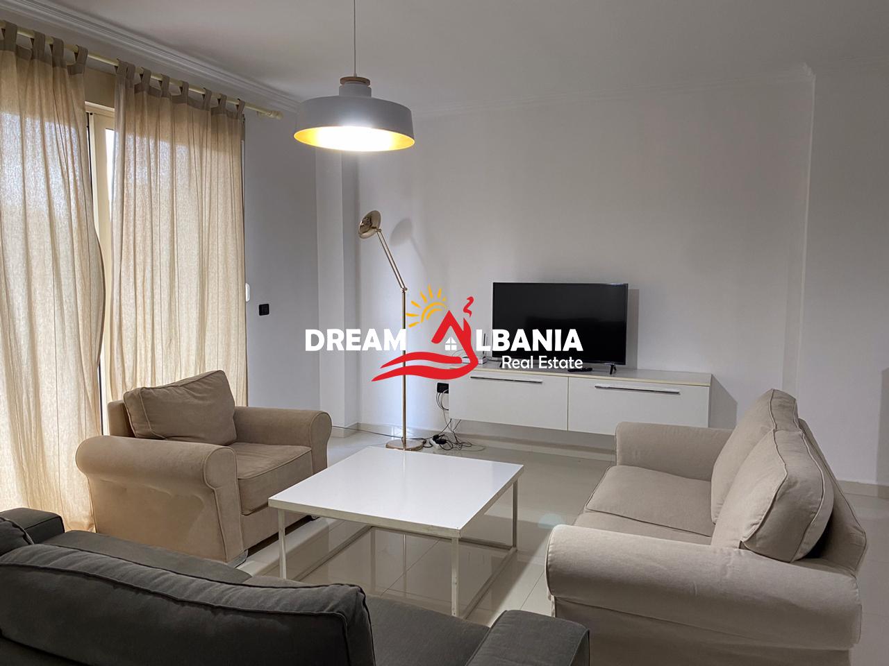 Apartamente 2+1 me qera ne rrugen e Bogdaneve prane Qendres ne Tirane (ID 4221928 )