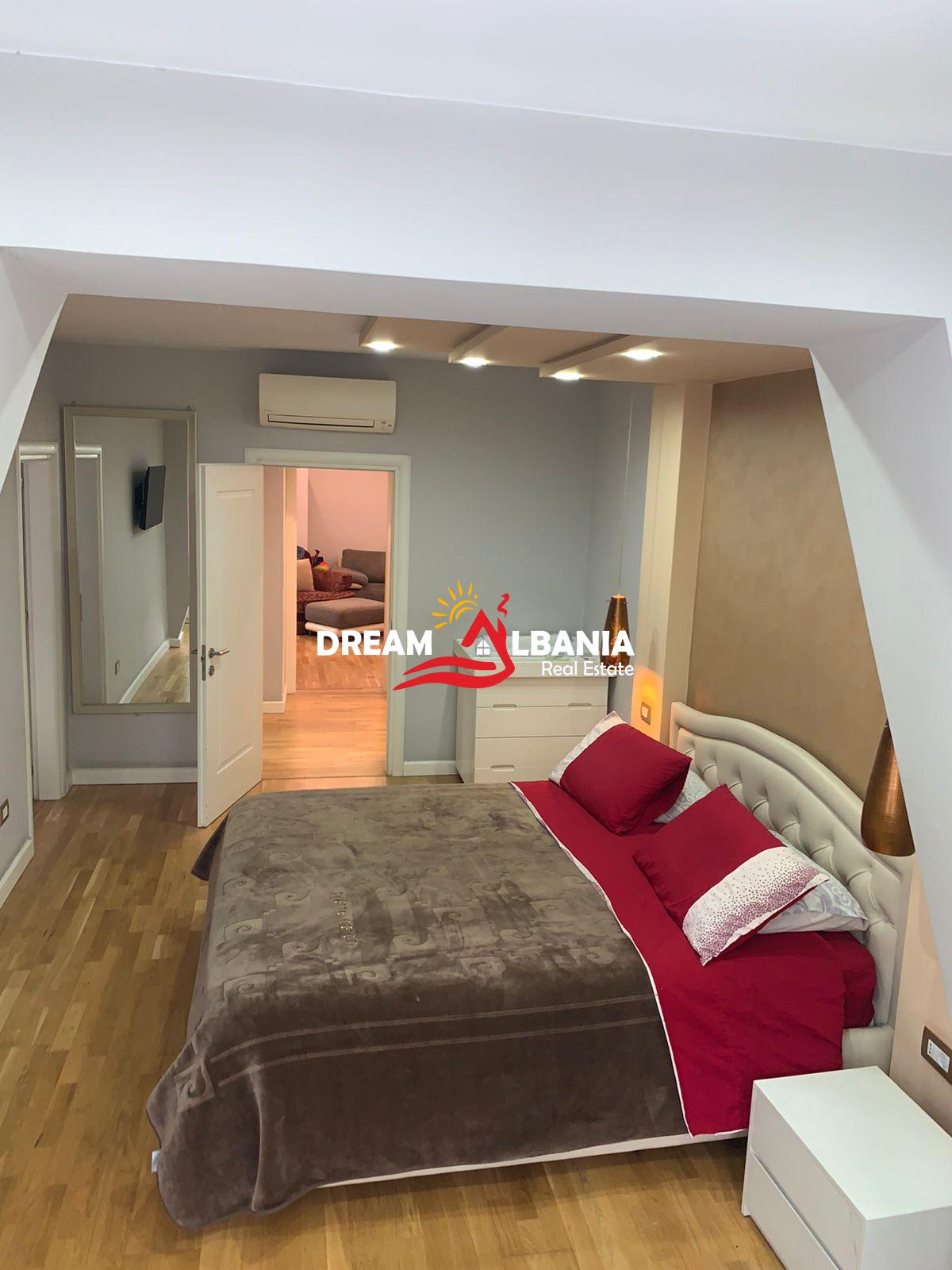 Apartament 2+1 me qera me kuzhine me vehte ne Qender Tiranes (ID 4229252)