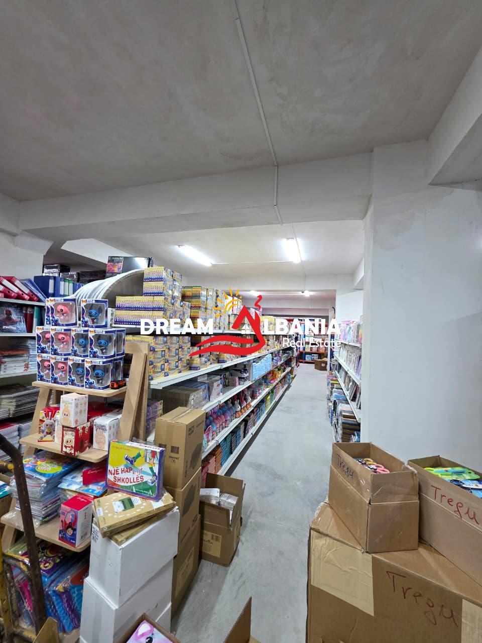 Shitet Magazinë me Zyra – Rruga Ardeno, Tiranë (4181128)