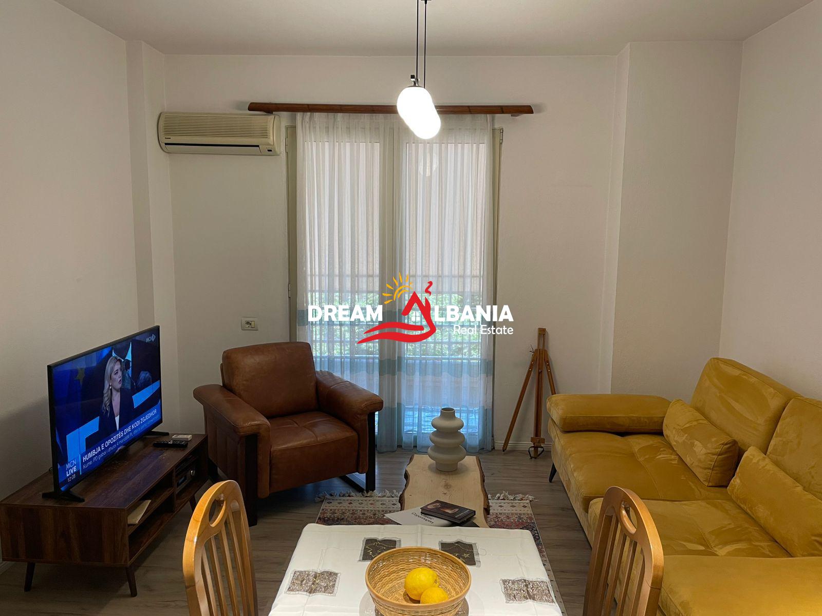 Jepet Apartament 1+1 Rruga Dibres afer shkolles Misto Mame.(ID 4219499) 3