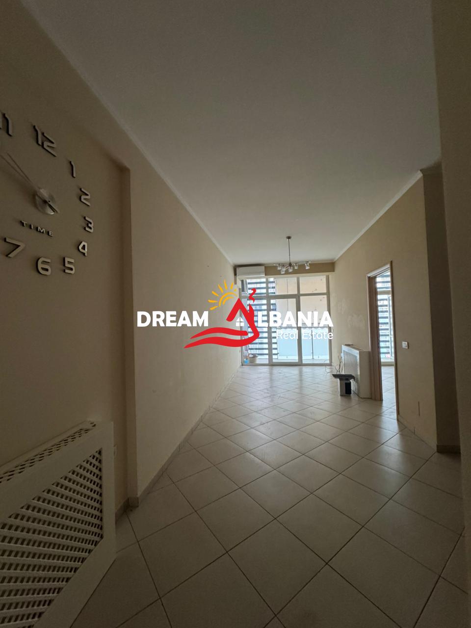 Shitet Apartament1+1 Komuna e Parisit, Kompleksi Kika 2 (ID 51110004) 2
