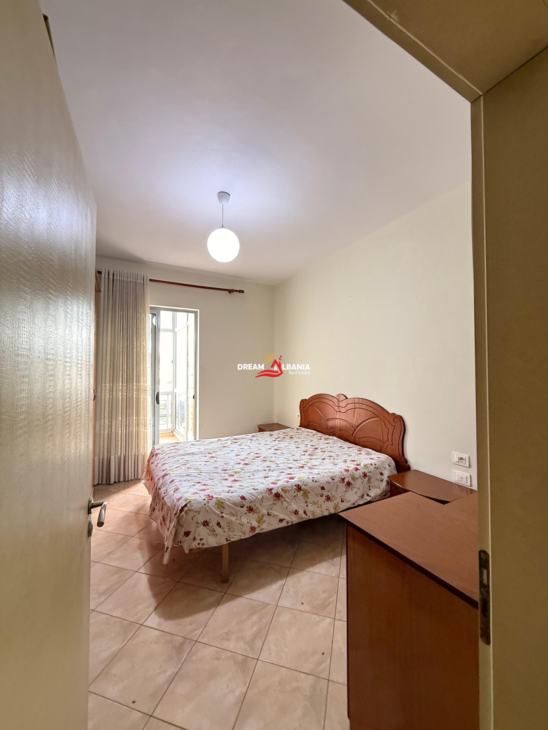 Apartament 1+1+Kuzhine e Vecuar ne Shitje tek Tregu i Ri Elektrik (ID 41111564) 4