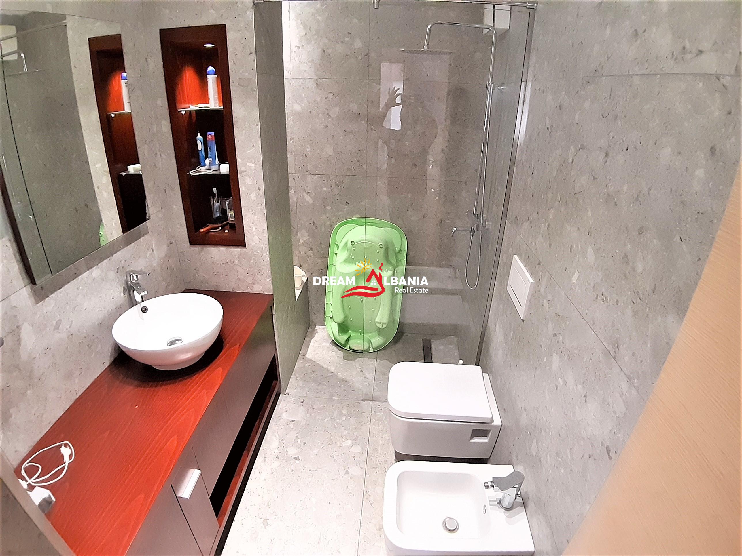 Apartament 2+1 me qera tek kompleksi Kontakt ne Tirane (ID 42211092)