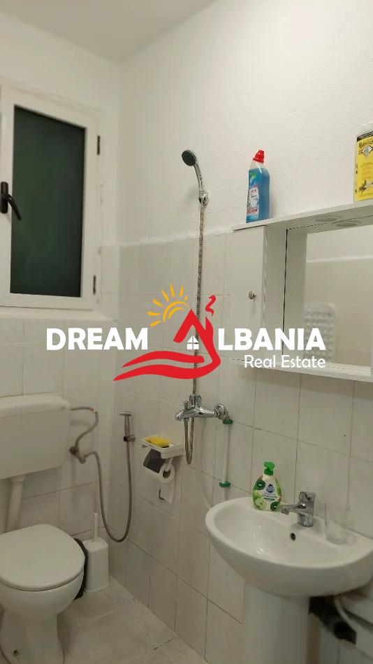 Jepet Apartament 1+1 me qera kati i pare i nje shtepie Private ne Myslym Shyri (ID 4241093) 4