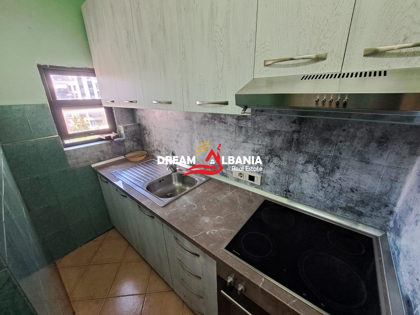 Apartament 1+1+Kuzhine e Vecuar ne Shitje ne Xhamllik, Prane Sheshit Shtraus (ID 5119003) 3