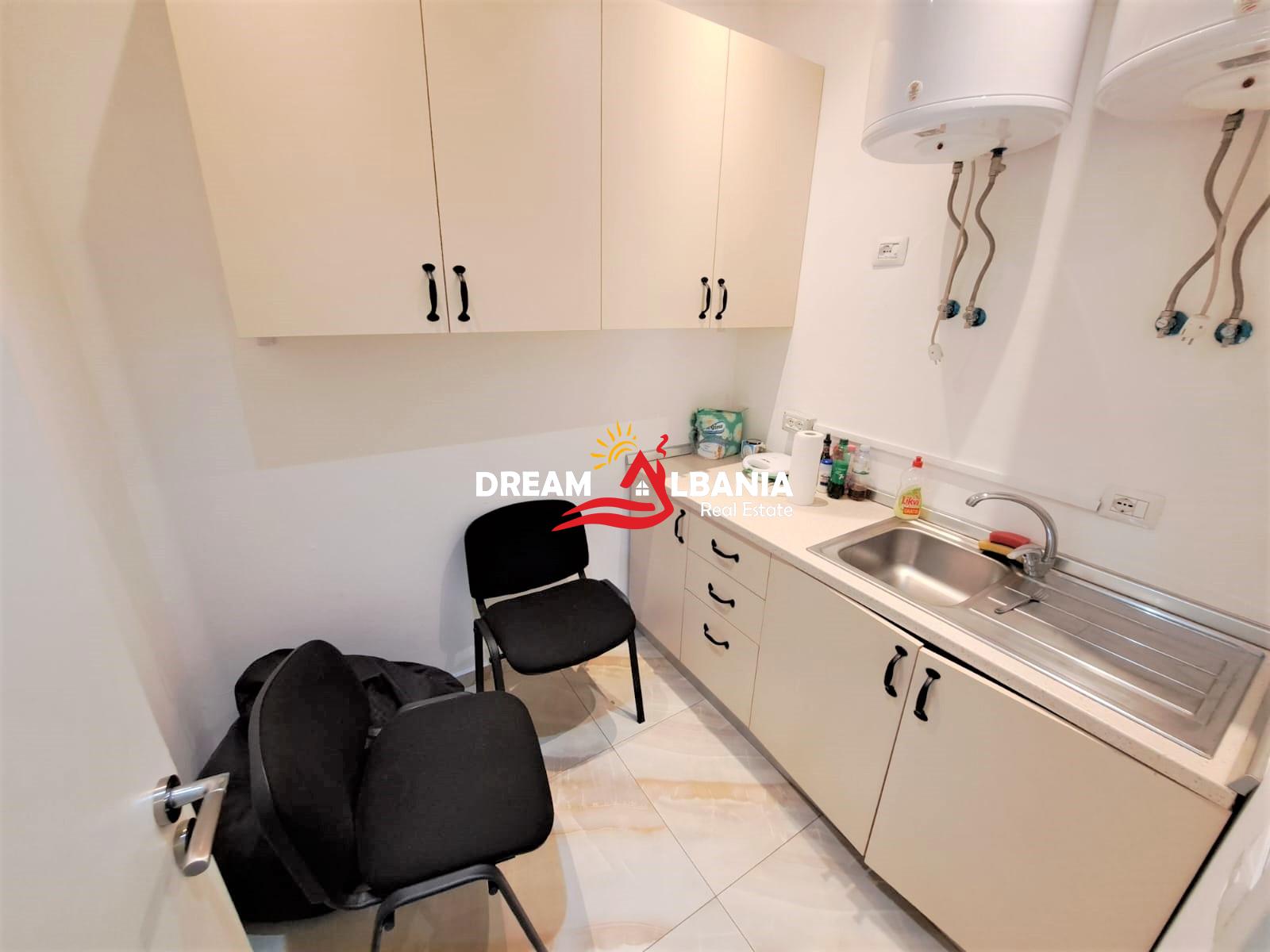 Zyre me qera tek Zogu i Zi tek Ring Center ne Tirane (ID 4261493) 4