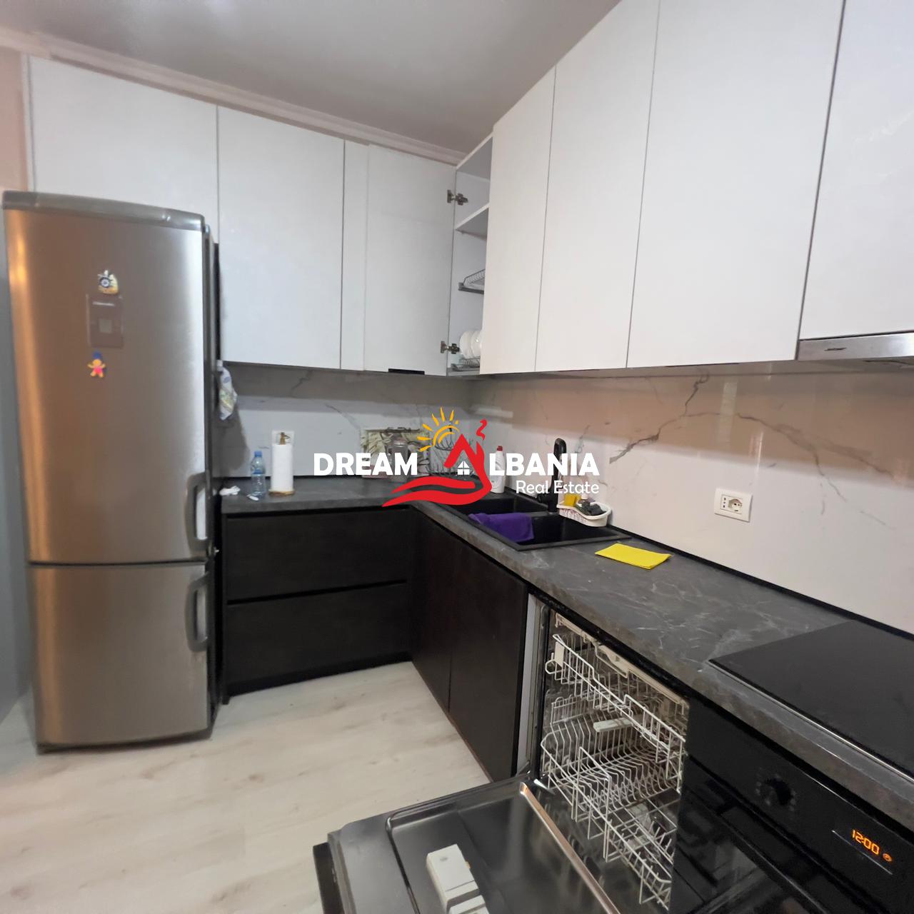 Apartament me Qera 1+1+ parkim tek Green City pane Fushes se Aviacionit ID (42111617) F 4