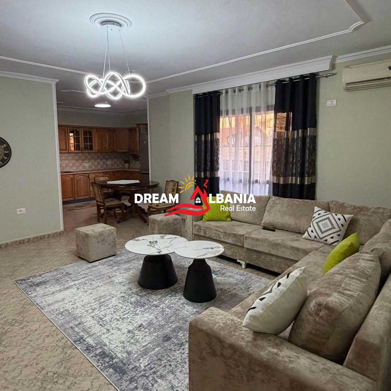 Jepet apartament 2+1+2+2 ballkone, me qera tek Myslym Shyri prane rruges Muhamet Gjollesha (ID 42215579)f 2