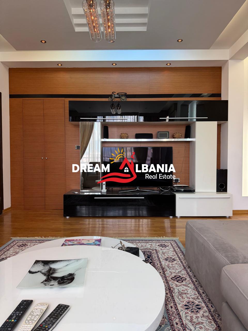Super Apartament 2+1+2 me qera ne Bllok prane Credins Bank (ID 42214998). 4