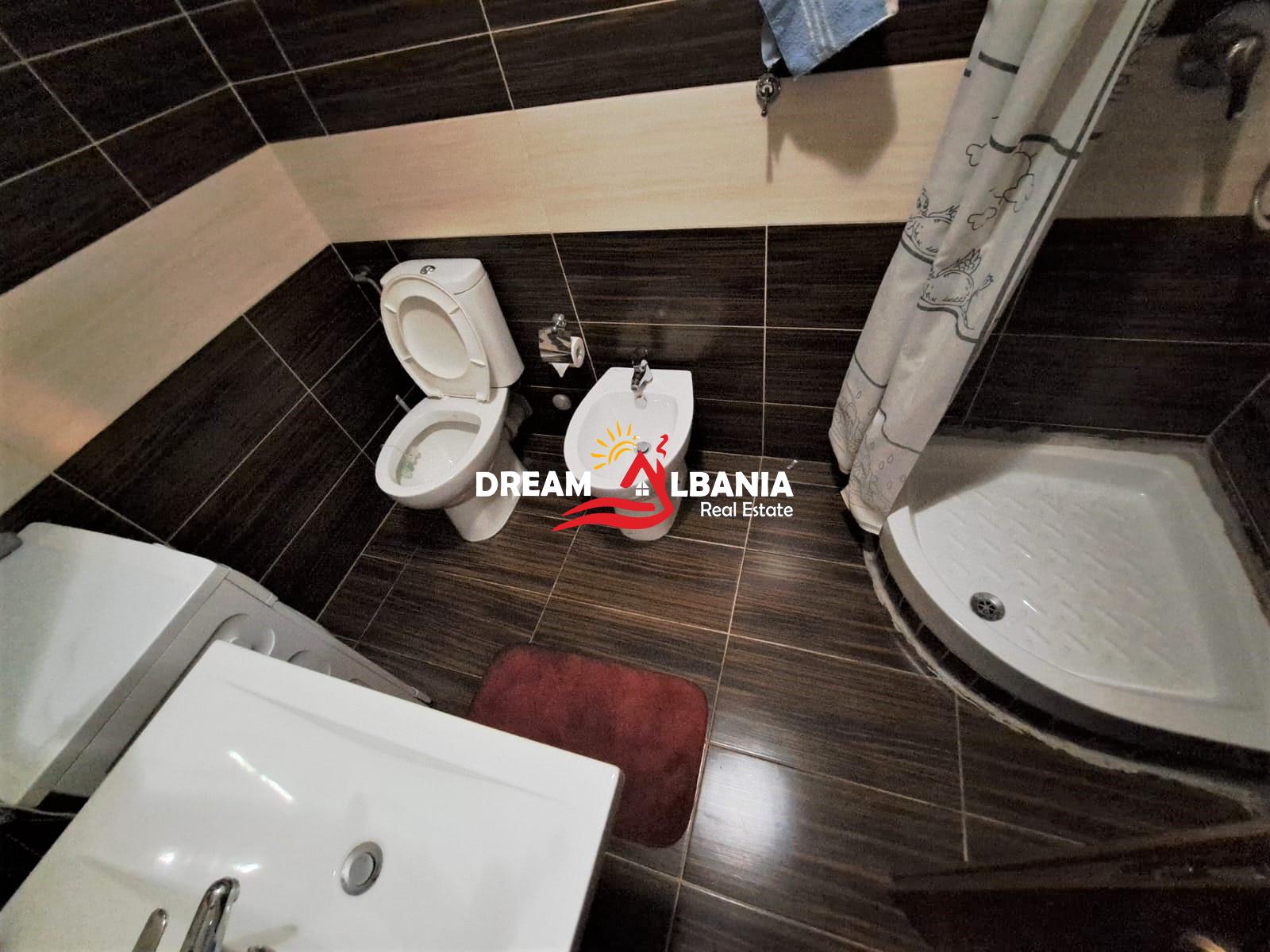 Apartament 2+1 ne shitje tek Zogu Zi prane Ring Center ne Tirane (ID 4121736)