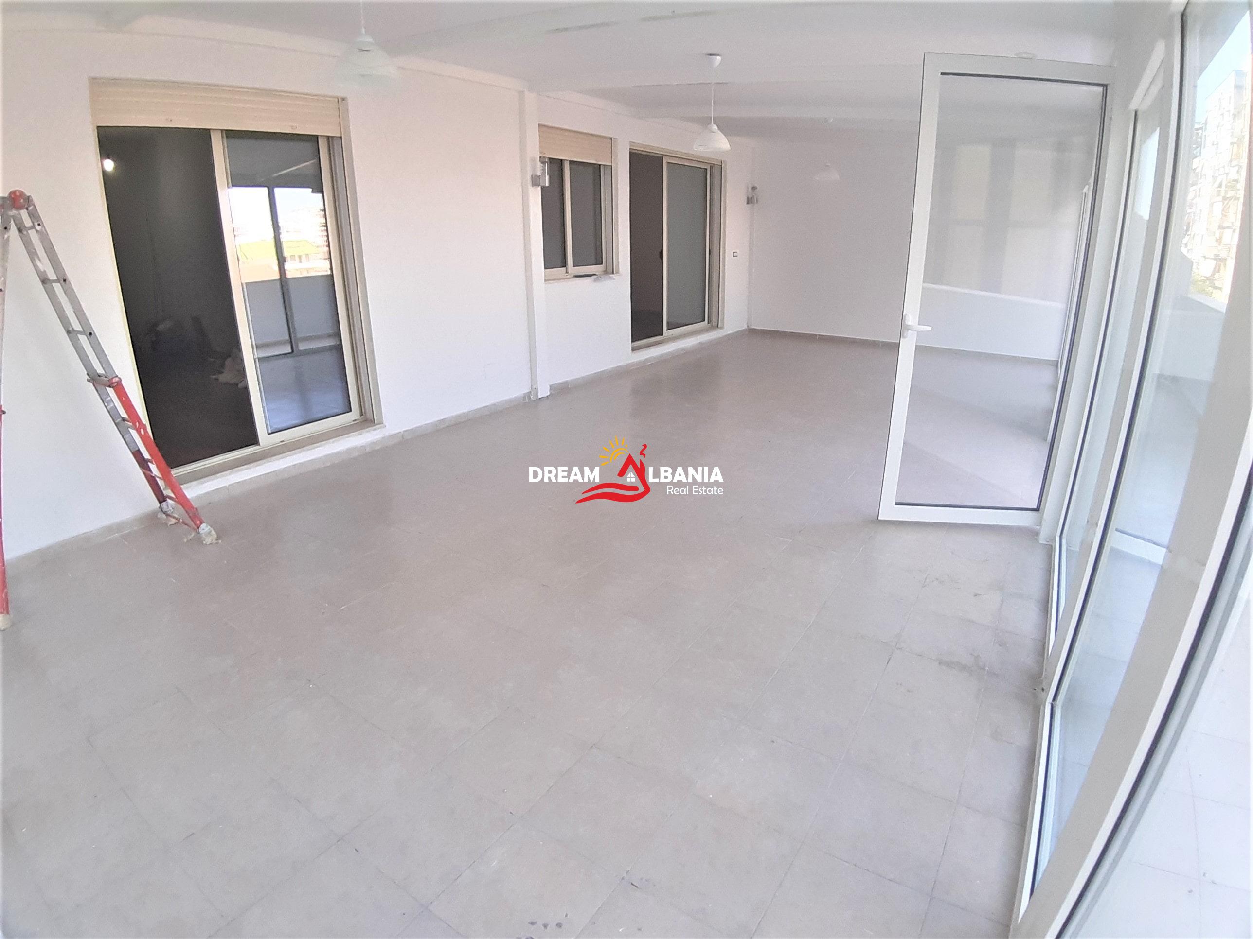 Apartament 3+1 i pershtatshem edhe per zyre ne shitje tek kompleksi Panorama prane Shkolles Harry Fultz ne Tirane (ID 4131165) 4