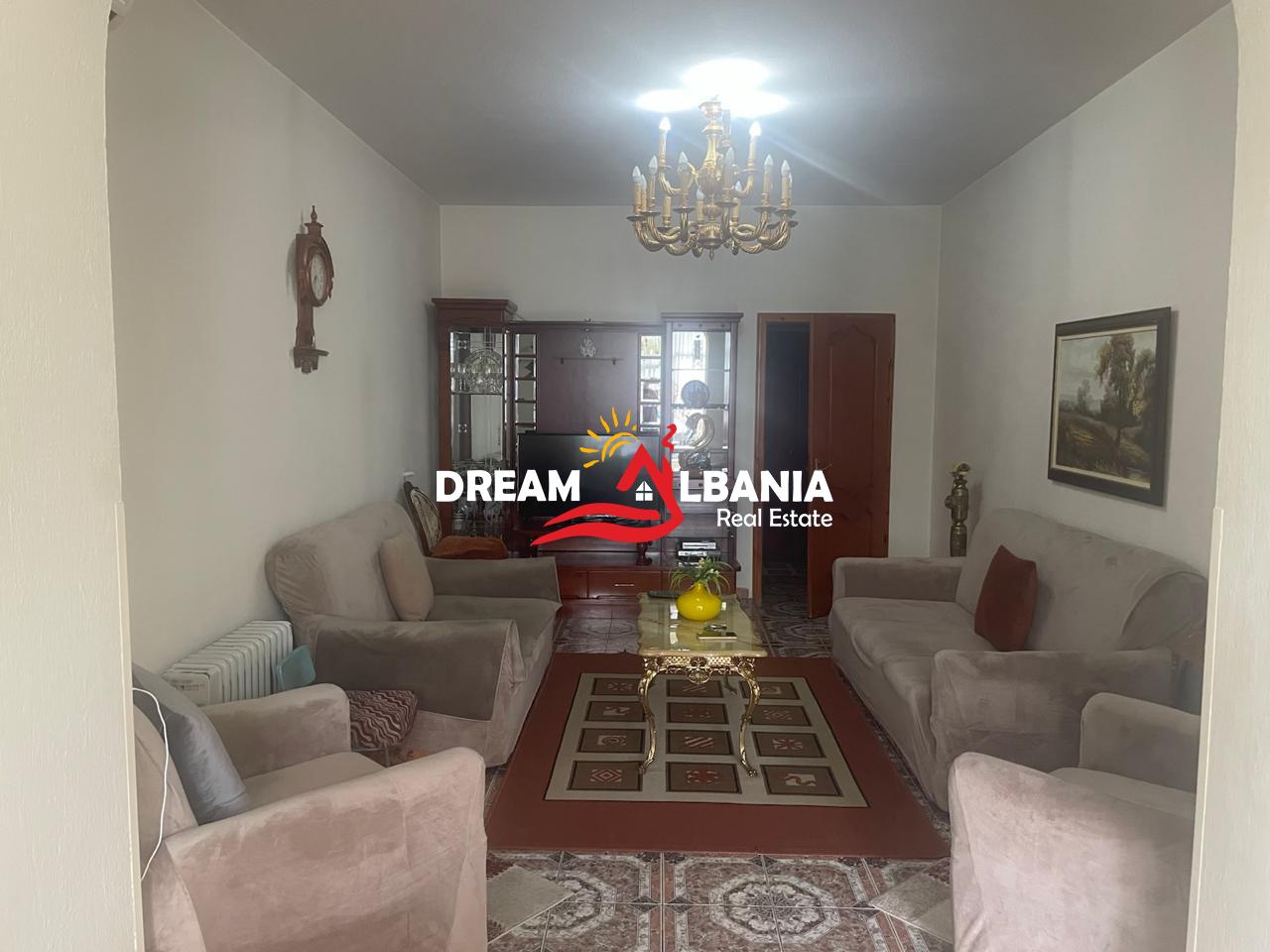 Shitet apartament 3+1 ne zonen e Katund i Ri prane Rruges Arkitekt Sinani (ID 4139193) 2