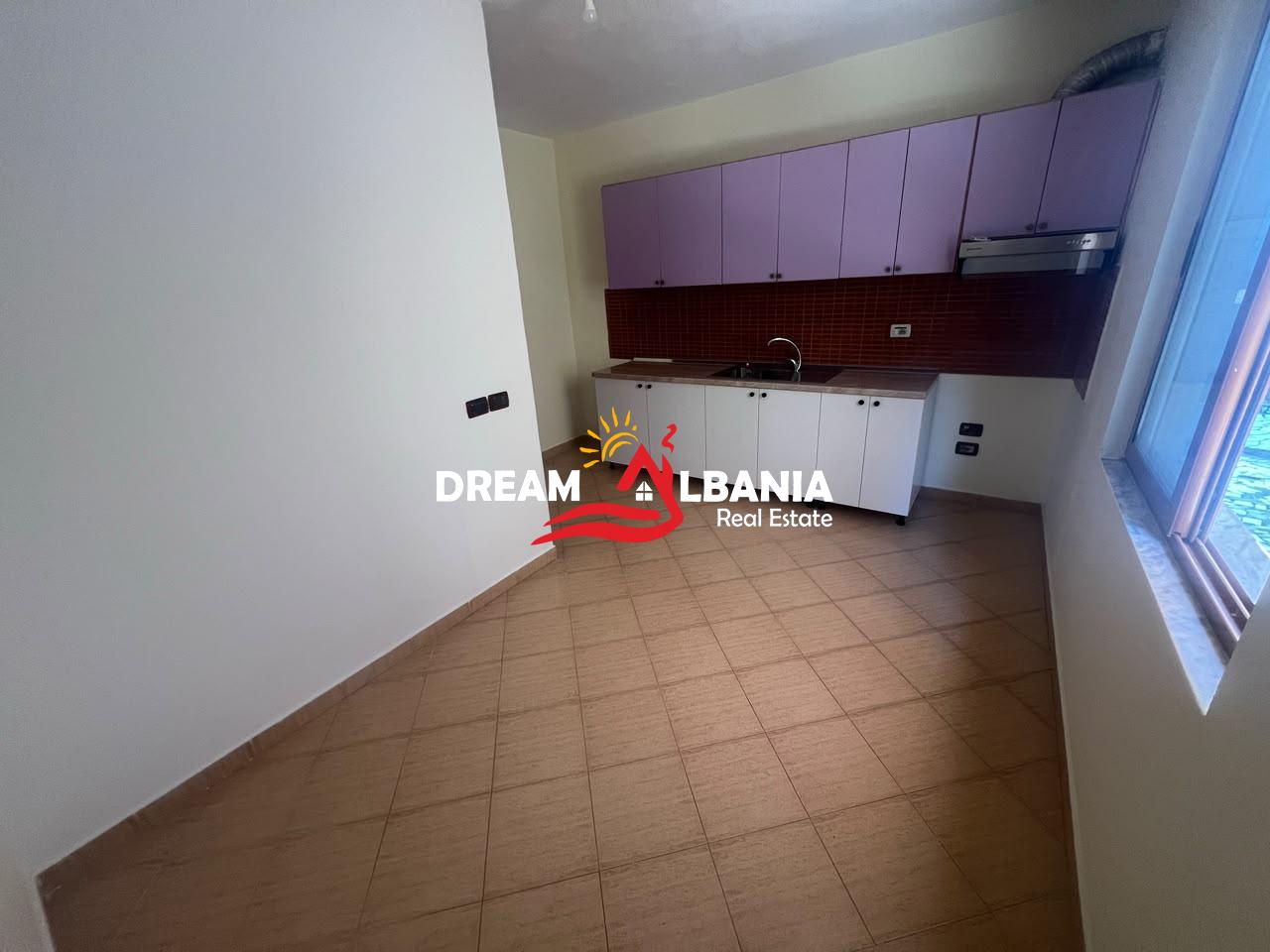 Jepet me qera kat vile 1+1 tek rruga Idriz Dollaku prane Ali Demit ID(4251471) 3