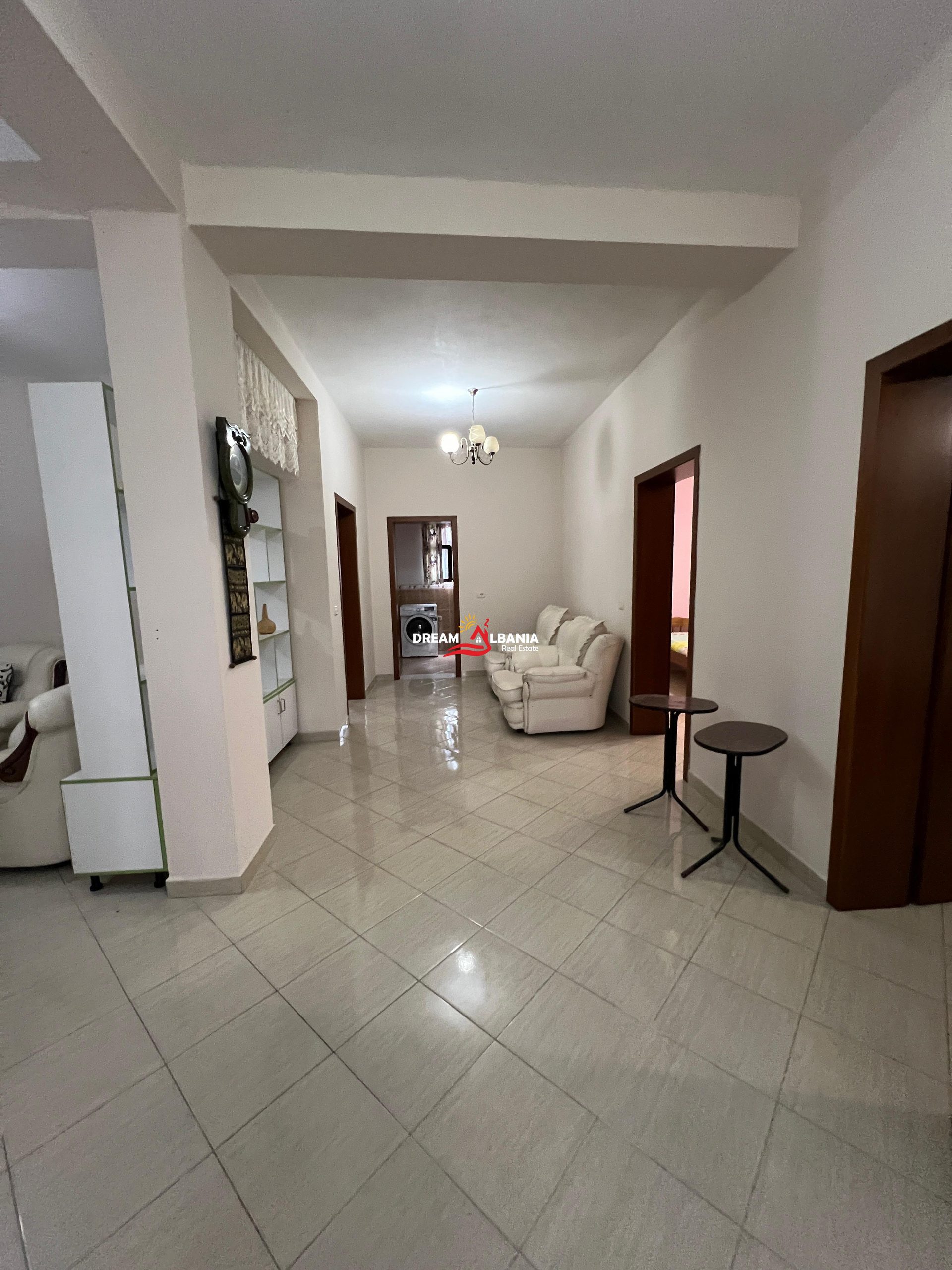 Jepet kate vile me qera ne zonen e Vilave Gjermaneve prane Shkolles Elite (ID 4251449 ) 3