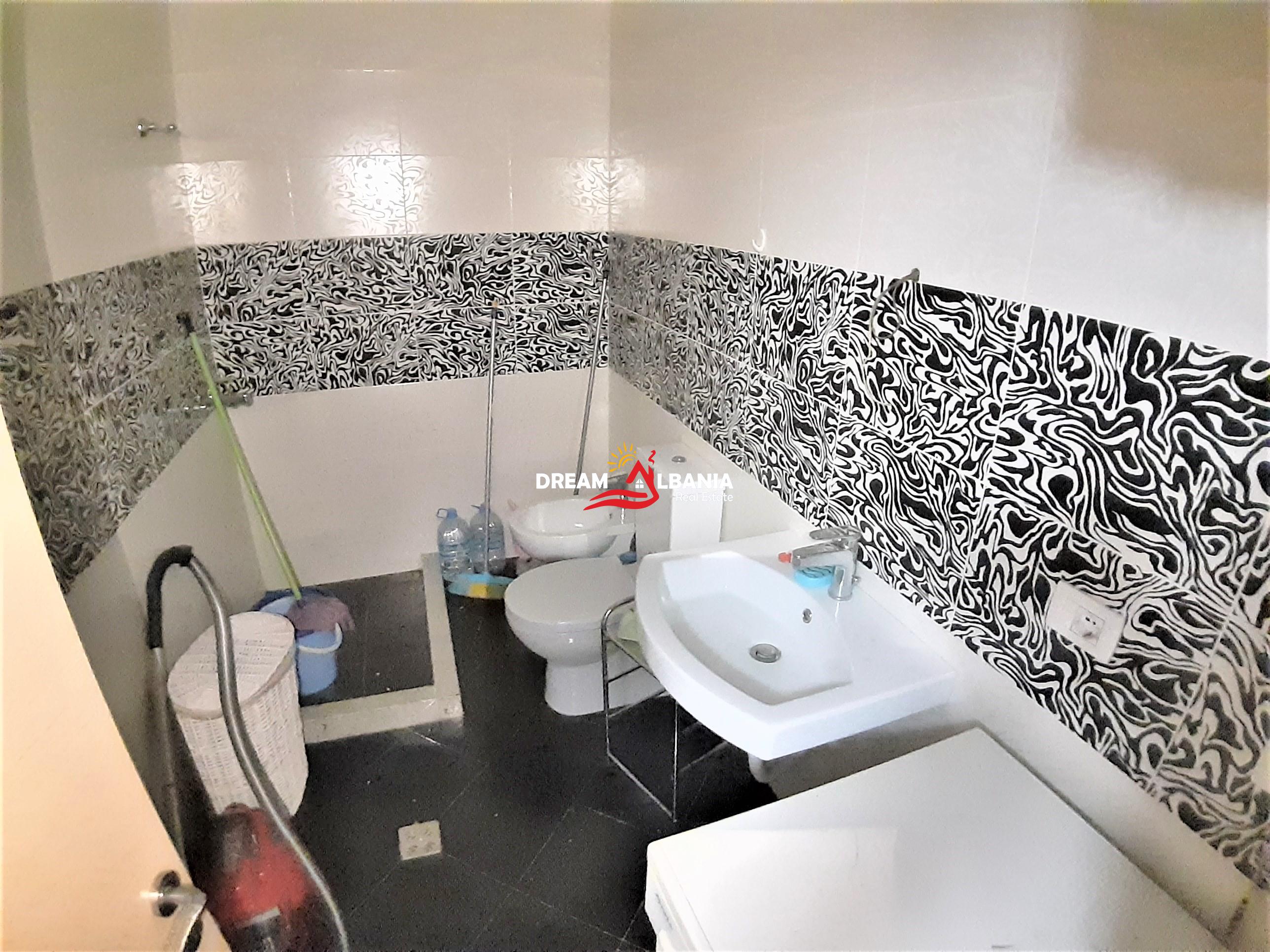 Apartament 2+1 me qera tek kompleksi Kontakt ne Tirane (ID 42211092)