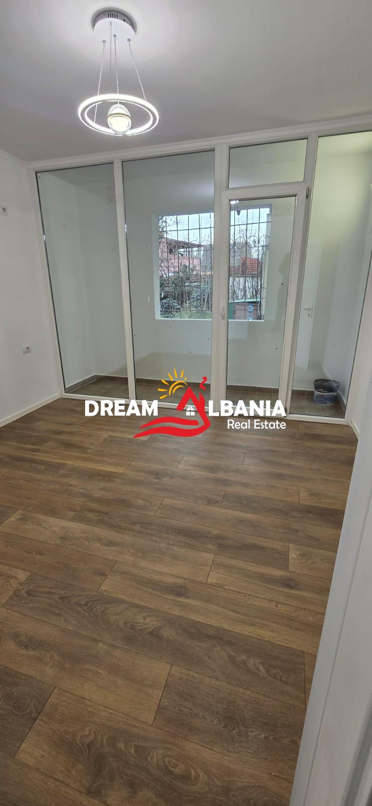 Apartament 1+1 ne Shitje tek Bulevardi Bajram Curri, prane Shkolles 1 Maji ne Tirane (ID 4119463)