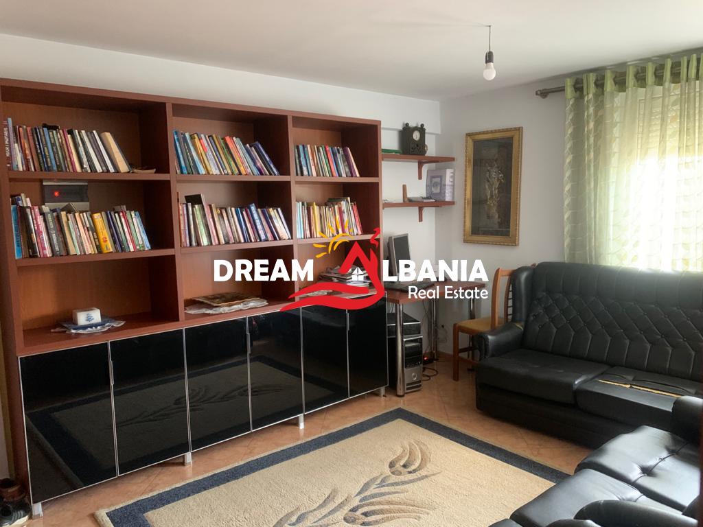 Apartament 3+1 ne shitje te Pazari i Ri, Tirane (ID 4139192) f 2