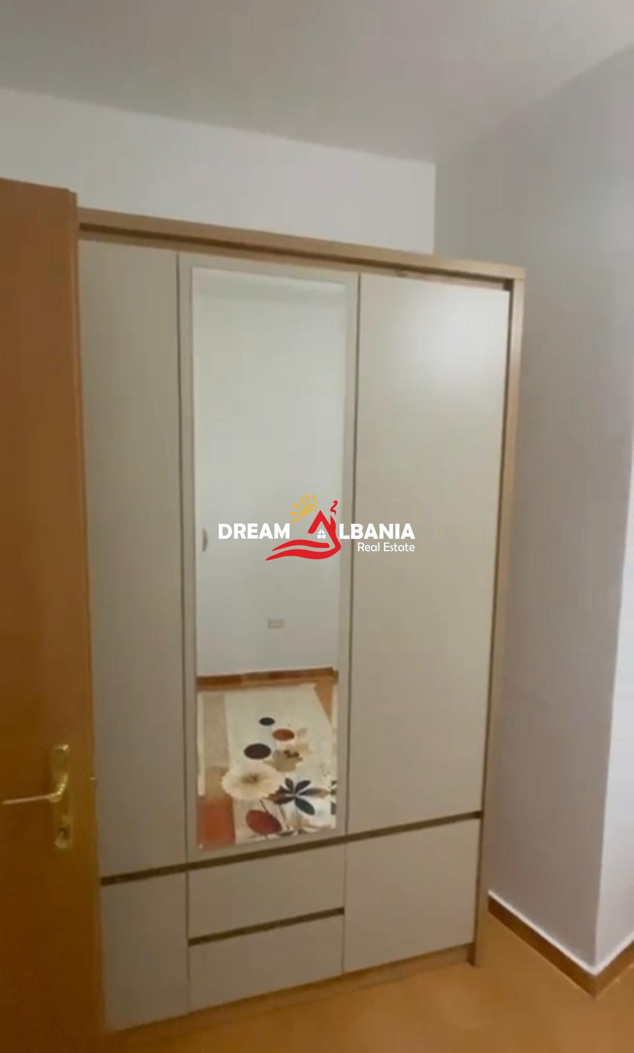 Shitet apartament 1+1 kompleksi Fratari Astir ID 41111593