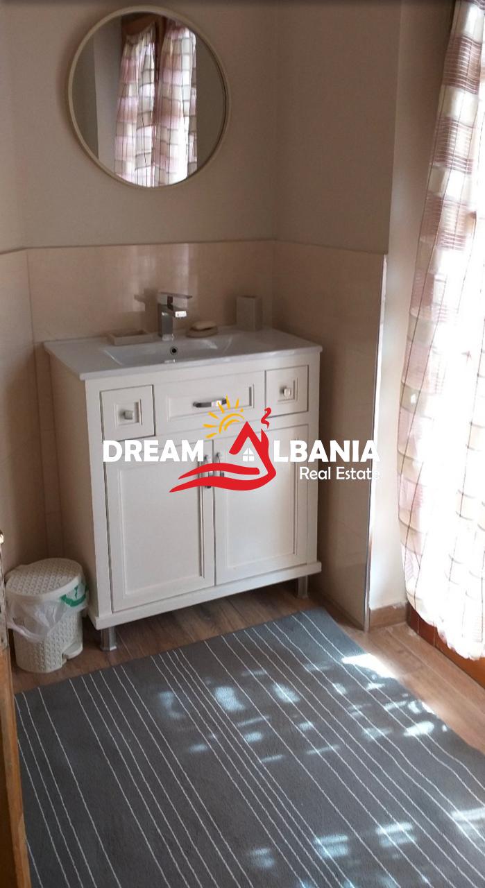 Vile 3 Kateshe ne shitje ne zonen e Don Bosco prane kompleksit Vizion Plus (ID 4151040).