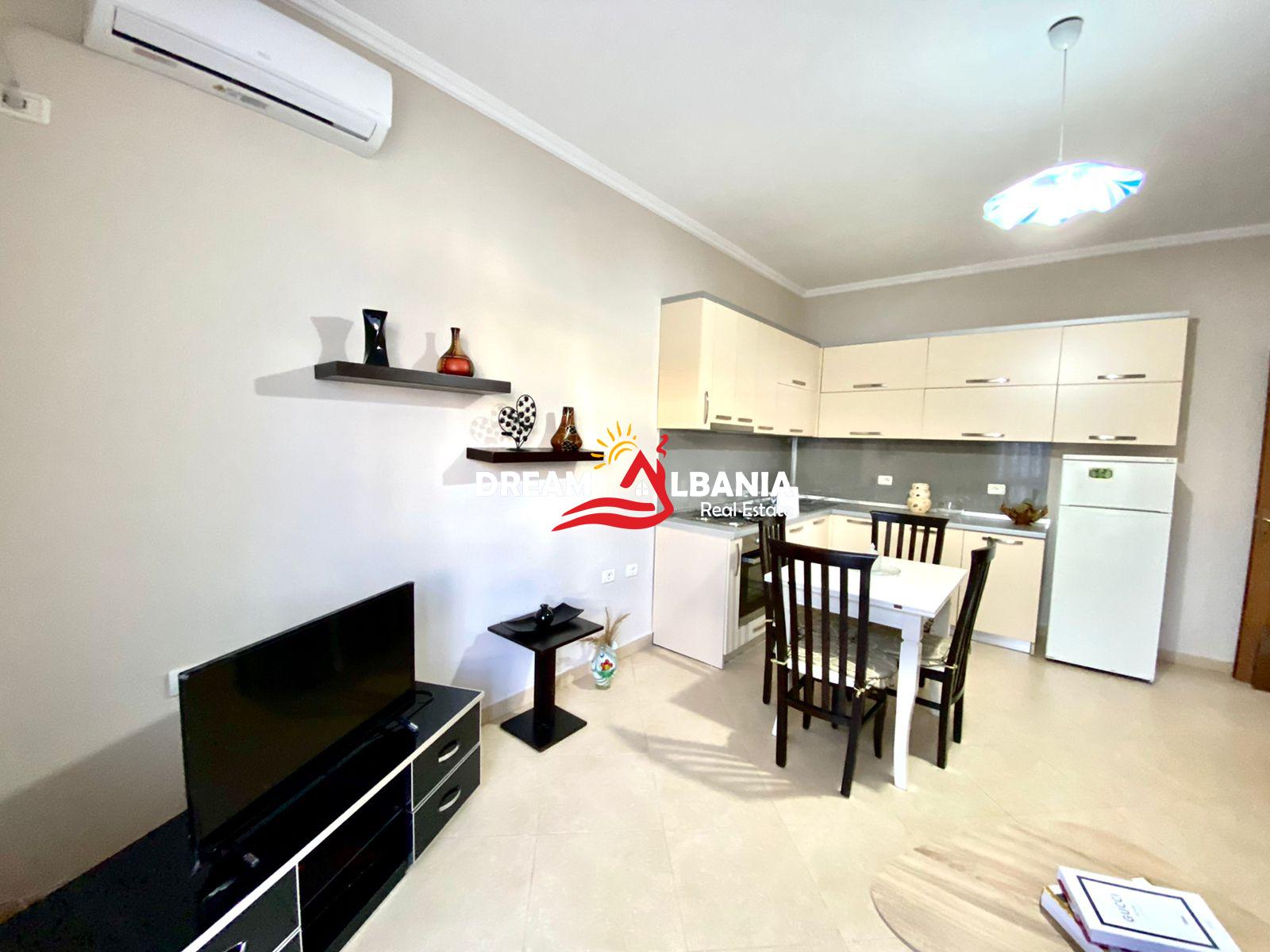 Jepet kat vile 2+1+Parkim prane Ambasades Turke, Tirane (ID 4251191) 3