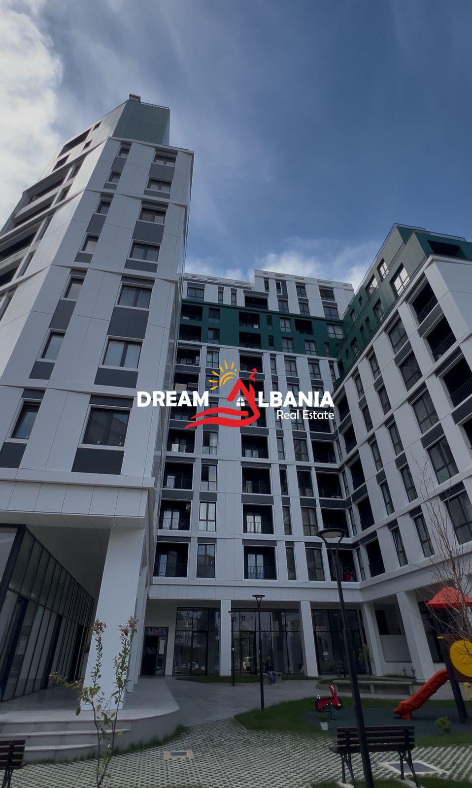 Apartament 3+1+2 Ne Shitje Tek Komuna e Parisit, Tirane (ID 41212241)