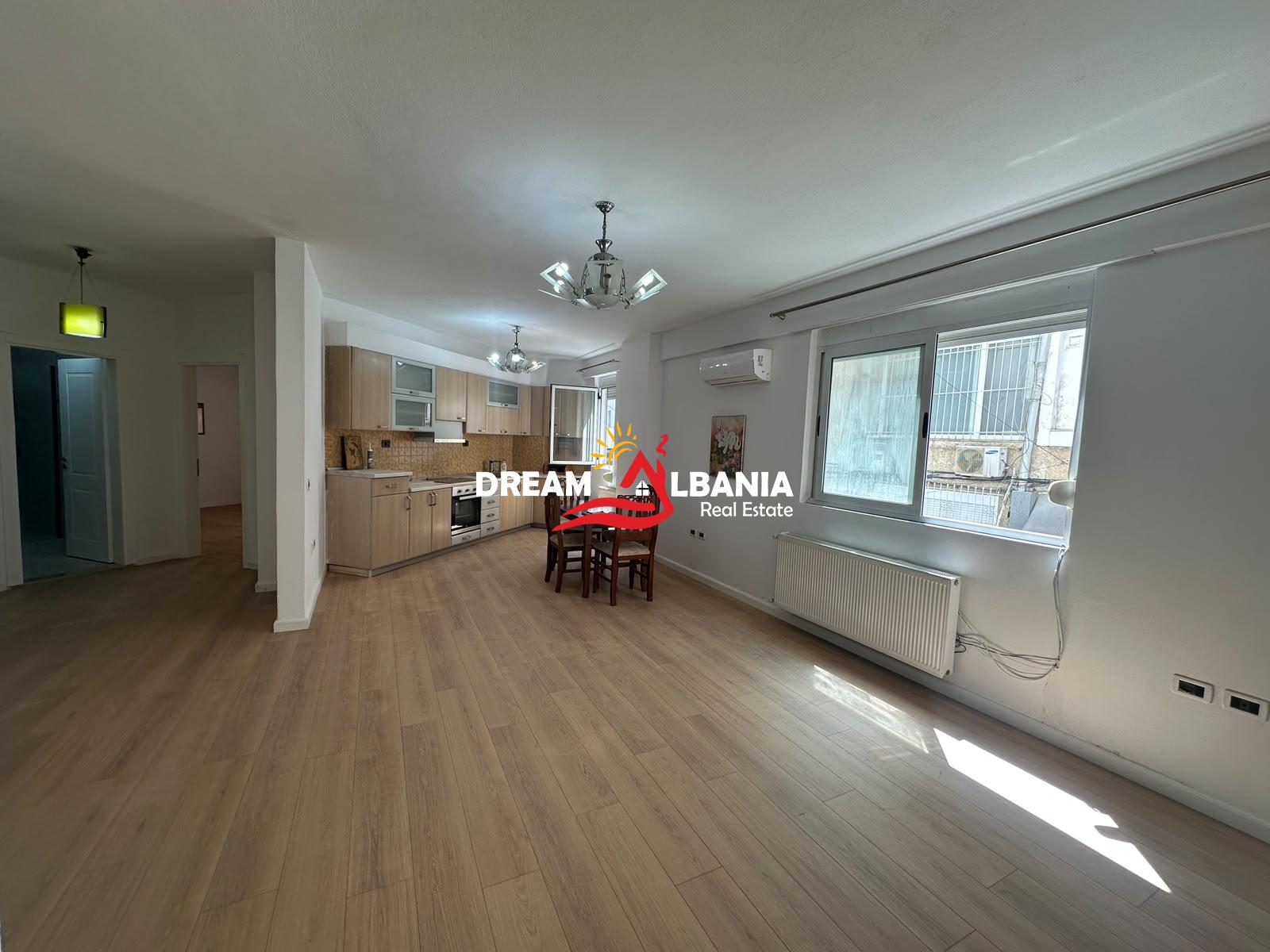 Ambient zyre bosh me qera ne rrugen Lidhja e Prizrenit te Garda, Tirane (ID 42215485) 2