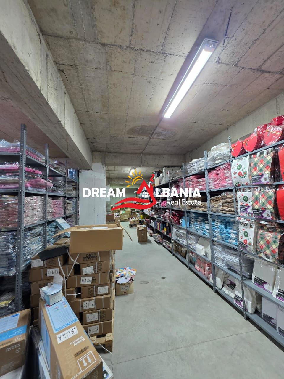 Shitet Magazinë me Zyra – Rruga Ardeno, Tiranë (4181128)