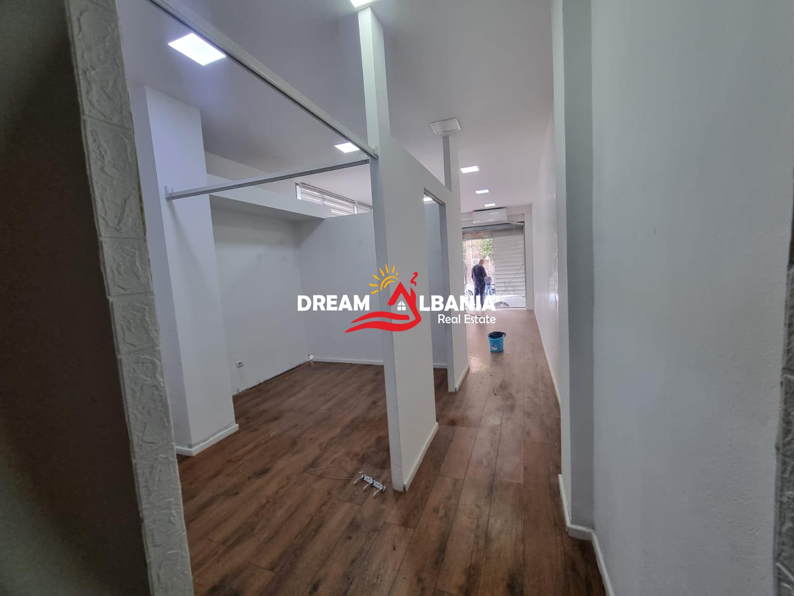 Jepet me Qira Ambient Biznesi – Myslym Shyri, pas Karburantit Kastrati (42711181)