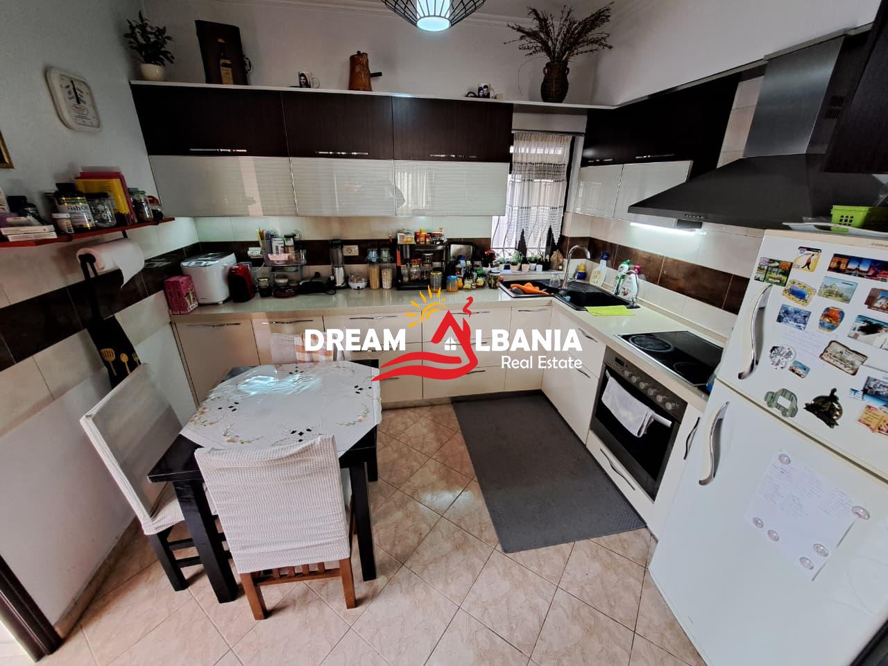 Shitet Vile 3-Kateshe ne Don Bosko ne Tirane (ID 4151183) 3