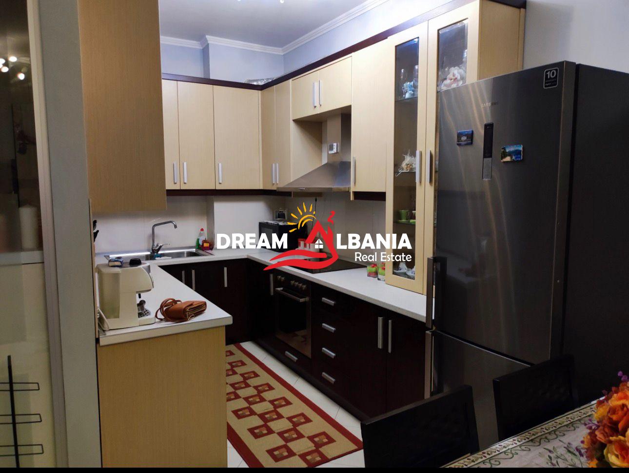 Apartament 2+1+2Wc me Qera tek Kopshti Zologjik (ID 52215005) 4
