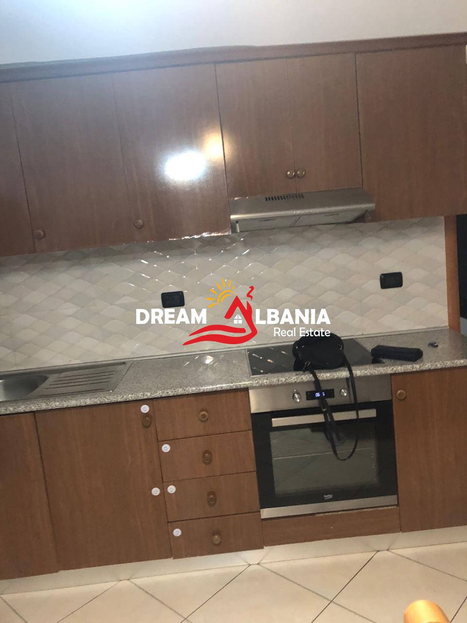 Jepet apartament 2+1+2 me qera ne zonen e Misto Mame prane Pallateve Cabej (ID 42215604) f 4
