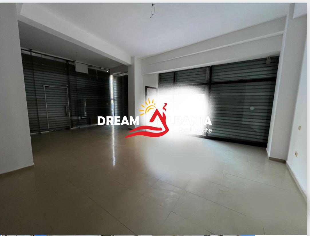 Dyqan / Ambjent biznesi me qera ne Astir, prane Nela 6 (ID 42711101) 1