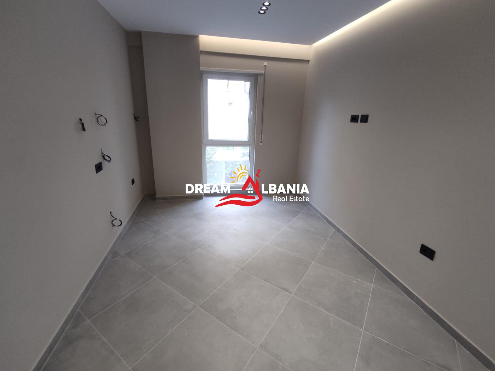 Jepet Apartament 2+1+2wc me Qera ne Rrugen 5 Maji prane Concord Center ( ID 42215523 ) 4