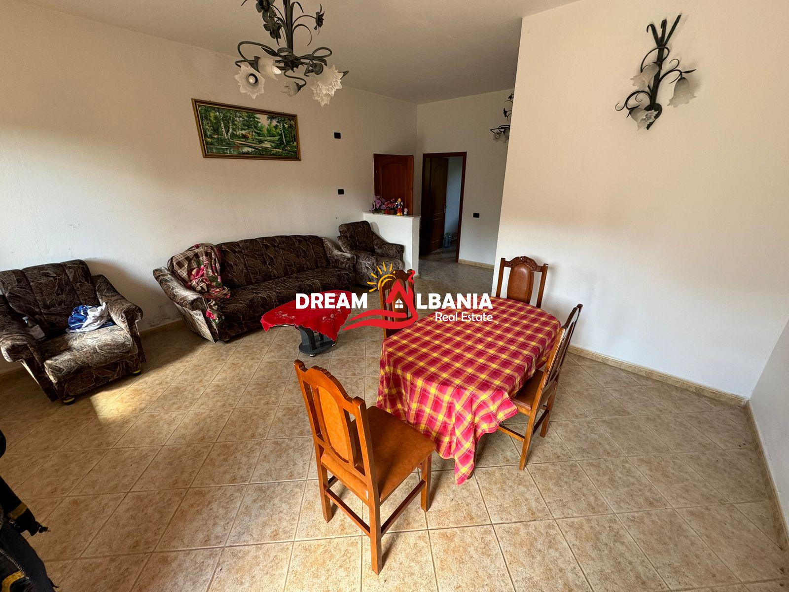 Vile 3 kateshe me qera midis Ndroqit dhe Pezes se Vogel, Tirane (ID 4251334).