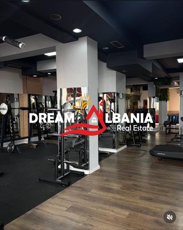 Shitet ambjent biznesi tek Rruga Elbasanit prane ish 7 Xhuxhave, Tirane ID (4171552 ) 2